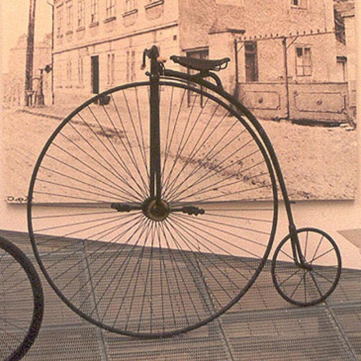 Кто изобрел велосипед и в каком году?