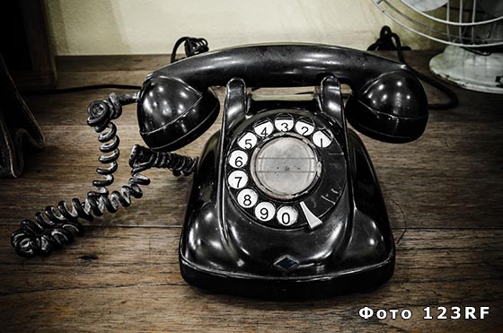 Кто изобрел телефон и в каком году?