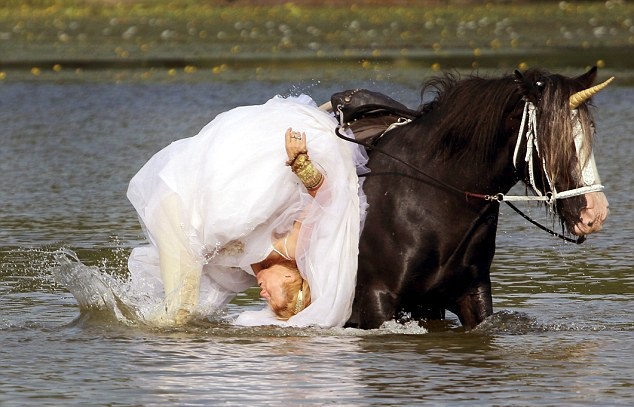 Memorable Wedding Photo Fails