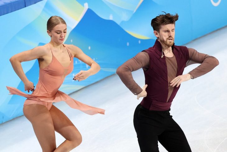 When Figure Skating Goes Wrong: 25 Hilarious Photos