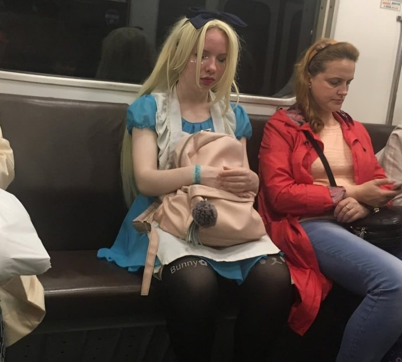 Laughter Underground: Comical and Strange Individuals in the Metro