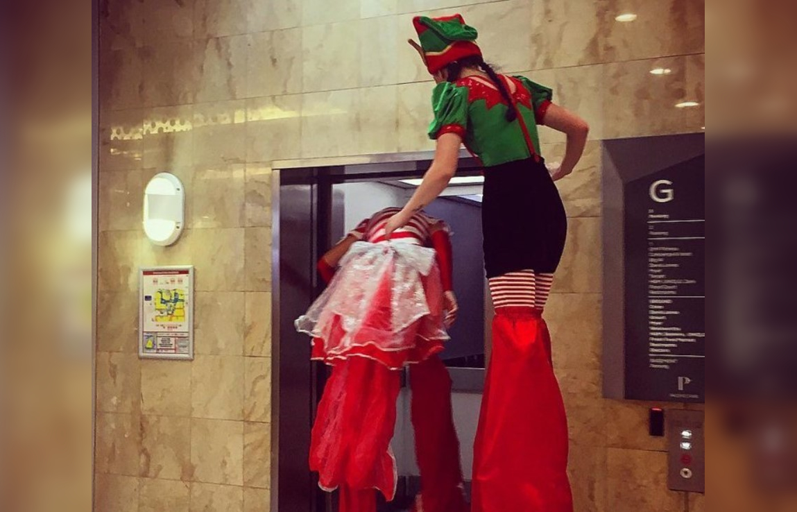 Elevator Antics: Hilarious Moments Caught on Camera