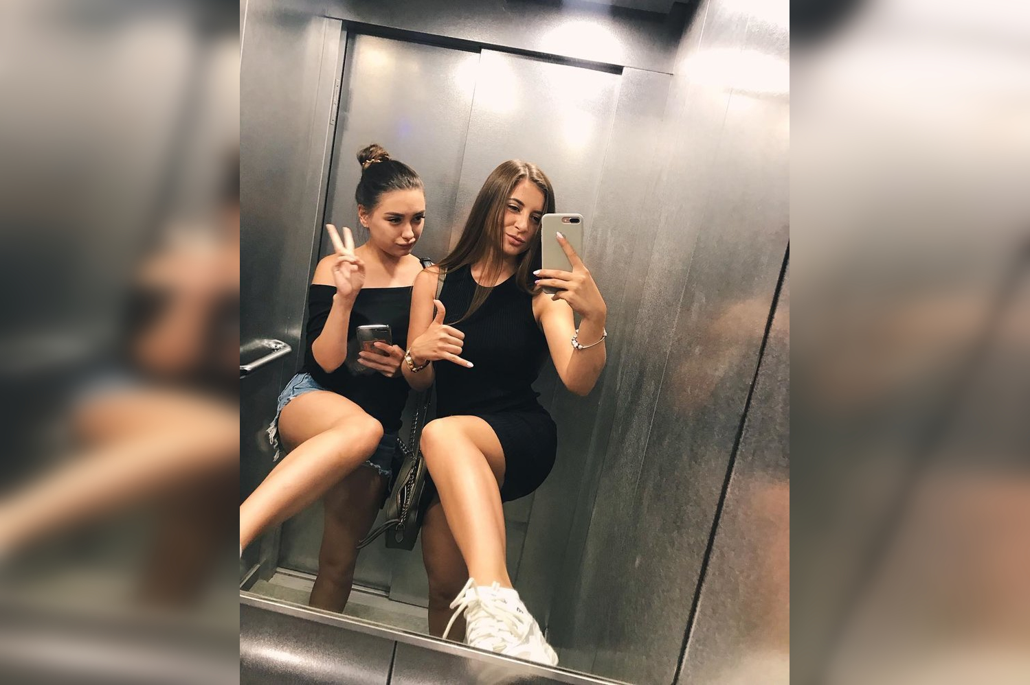 Elevator Antics: Hilarious Moments Caught on Camera